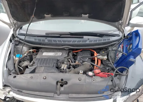 2006 Honda Civic Hybrid z USA, uszkodzony, nr VIN JHMFA36246S007174